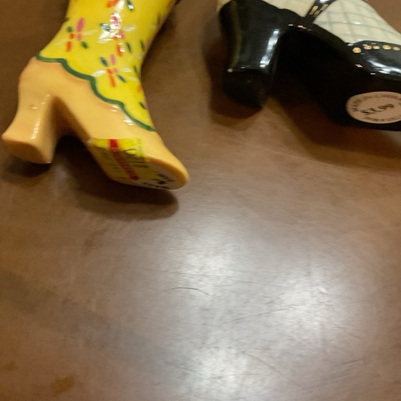 Porcelain Vintage Shoe Look Trinket, Pill, Jewelry Box. - Picture 5 of 10